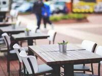 Αυξάνεται ο εξωτερικός χώρος για τα μαγα...