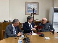 Πάτρα: "Έπεσαν" οι υπογραφές γ...