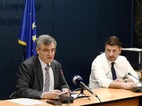 Κορωνοϊός: LIVE η ενημέρωση από Τσιόρδα ...