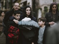 Πρώτα και πάλι στο εγχώριο box office τα...