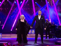 Τηλεοπτικό Ρεβεγιόν απόψε στο Mega παρέα...