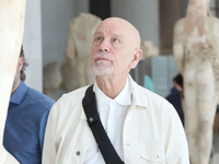 Ο Τζον Μάλκοβιτς απόλυτα υπέρ της επιστρ...