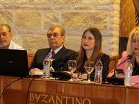 Πάτρα: Πλήθος κόσμου & πολιτικών στε...