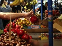 Πάτρα: Κλείνουν τις Λαϊκές Αγορές οι έμπ...