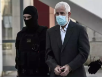 “Πέθαναν” τον Πέτρο Φιλιππίδη – “Είναι ζ...