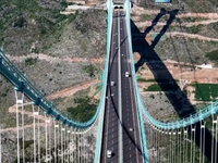 Η Κίνα παρουσίασε επίσημα τη ψηλότερη γέ...