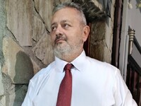 Το σύστημα Μητσοτάκη–Γεωργιάδη και η «αν...