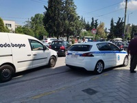 Τροχαίο στην Κηφισίας: Διασωληνωμένη η τ...