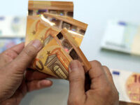 Στον "πάγο" το πασχαλιάτικο μέ...