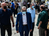 Στην κηδεία του Βοσκόπουλου ο Γ. Βαρδινο...