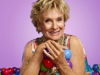 Αντίο στην βραβευμένη με Όσκαρ και Emmy ...