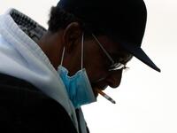 Κάπνισμα και κορωνοϊός: πολύ λίγοι αλλά ...