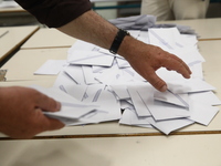 Εκλογές 2023: Τι αλλάζει στα εκλογικά τμ...