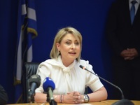 Χριστίνα Αλεξοπούλου: Χωρίς παράβολα τα ...