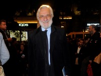 Ο Γιάννης Σμαραγδής απόψε στην Πάτρα- Βρ...