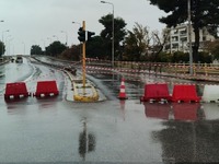 Κακοκαιρία Bora: Κατέρρευσε η γέφυρα του...