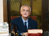 Γιάννης Σπηλιώτης: Ο Πατρινός ογκολόγος ...