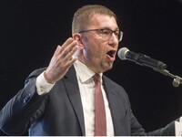 Μίτσκοσκι: “Θα σεβαστώ τις Πρέσπες, όμως...