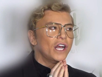 Ο Τάκης Ζαχαράτος μιμείται την Ιλάειρα κ...