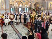 Η Πάτρα υποδέχθηκε με λαμπρότητα τα οστά...