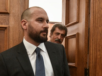 Χωρίς Πολάκη και Τζανακόπουλο η προανακρ...