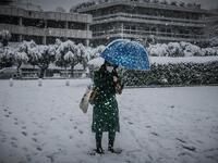 Κακοκαιρία Ελπίδα: Χιόνια και τσουχτερό ...