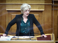 Σία Αναγνωστοπούλου: "Ποιoς έκανε τ...