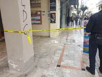 Πάτρα: Έπεσαν σοβάδες στη Ρήγα Φεραίου- ...
