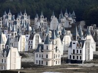 Burj Al Babas: Η εγκαταλελειμμένη πόλη σ...