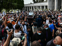 Τόλης Βοσκόπουλος: Ανεπανάληπτος και στο...