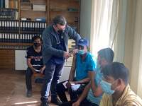 6η ΥΠΕ: Εμβολιάστηκαν 150 εργάτες γης στ...