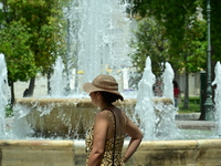 Καύσωνας: Αντιμετωπίστε σωστά τα 40αρια