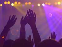 Πάτρα- Καταστήματα εστίασης και περίπτερ...