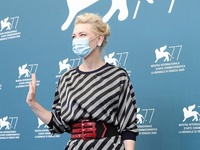 Ιδιαίτερα κομψή & με μάσκα η Κέιτ Μπ...