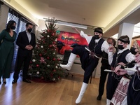 Χριστουγεννιάτικα κάλαντα στον Αλέξη Τσί...