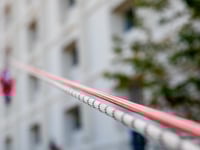 Το κόκκινο νήμα που ενώνει τον χρόνο