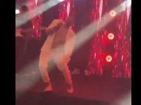 Βραζιλία: Η στιγμή που 30χρονος τραγουδι...