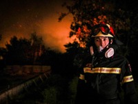 Τιτάνια μάχη με τα πύρινα μέτωπα στη Μεσσηνία