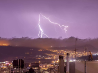 Καιρός σήμερα: Αγριεύει με καταιγίδες, κ...