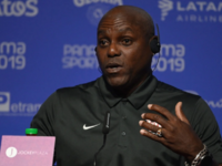 Ο θρυλικός Καρλ Λιούις στο πλευρό του Τε...