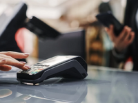 IRIS: Αλλάζουν από σήμερα τα όρια συναλλ...