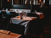 Γαλλία: «Περίπου 20 άτομα κολλήσαμε αλλα...