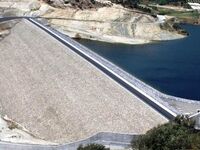 Επιμένει στη ΜΗ συμμετοχή στον διαδημοτι...