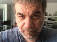 Στα δικαστήρια για το διαζύγιο του ο Δημ...