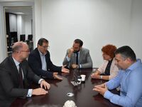 Συνάντηση Πελετίδη-Φαρμάκη για να σωθεί ...