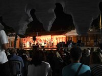 Τα χορωδιακά σύνολα άνοιξαν τις παράλληλ...