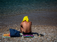 Καιρός: Κορυφώνεται ο καύσωνας σήμερα κα...