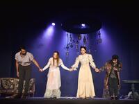 Πάτρα: Πήγαμε στον "Γυάλινο Κόσμο&q...