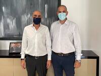 Με τον Γενικό Διευθυντή της ΝΔ Γιάννη Μπ...