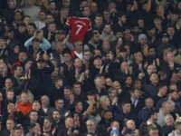 Συγκλονιστικό βίντεο: Όλο το Άνφιλντ κατ...